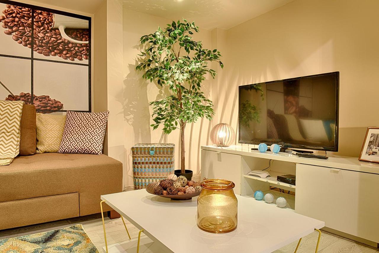 Apartment Lane With Gallery